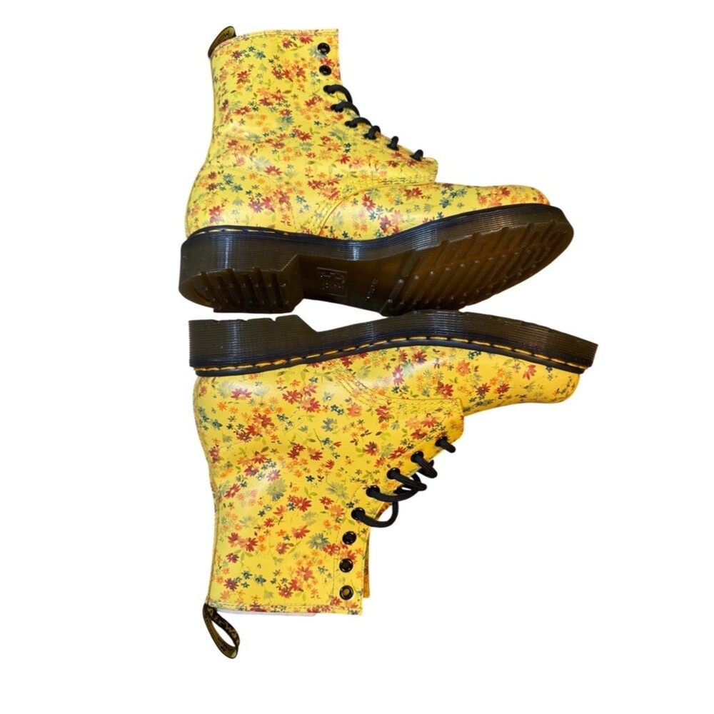 Dr. Martens RARE NIB 1460 Sun Yellow Little Flowers Floral Boots Women's size 9 - Picture 13 of 16